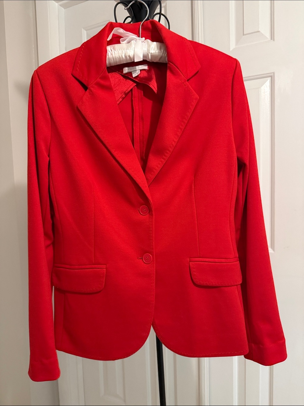 New York & Company Red Stretch Blazer Size Medium – Statement Career Jacket